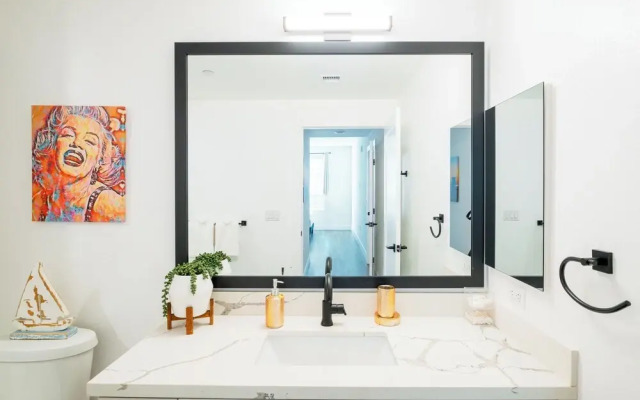 Beach Condo 234CB