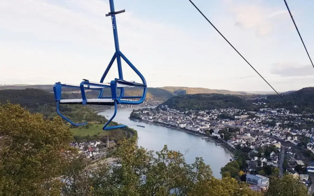 White House (1f) Boppard City