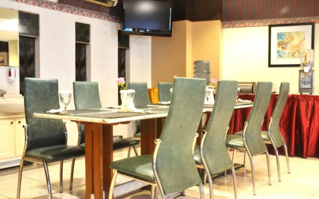 ZEN Rooms Kalimas KH Mas Mansyur