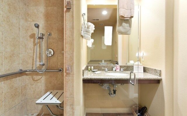 Deluxe King Casita 1 Bedroom Condo by RedAwning