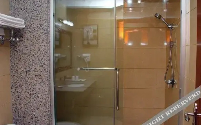 OYO Henghui Business Hotel (Dongguan Dongkeng)
