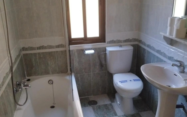 Hotel Ara