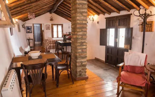 Conjunto Rural Casa Victoria