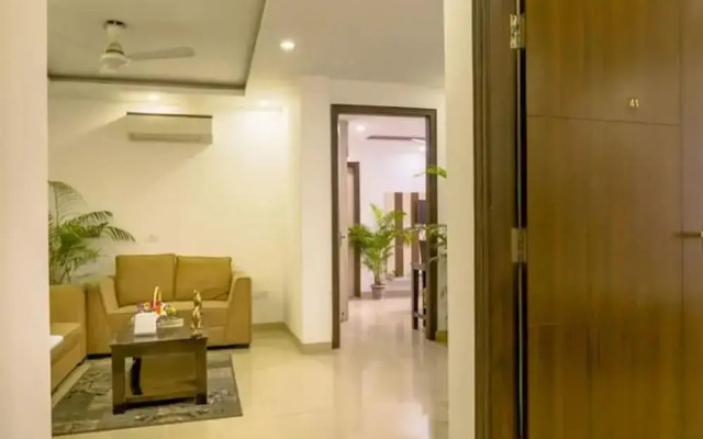Modern City Retreat 2bhk Paras Fortis Balcony