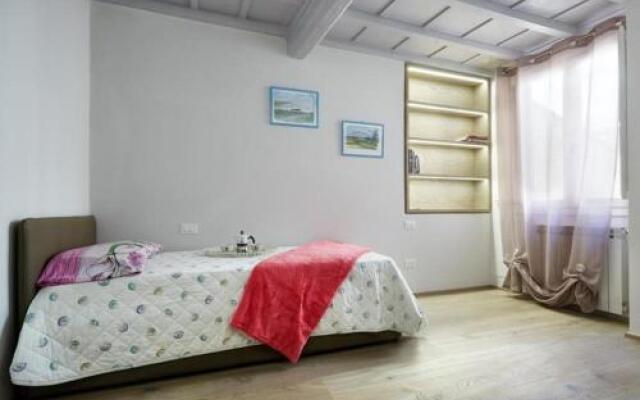 Duomo Halldis Apartments