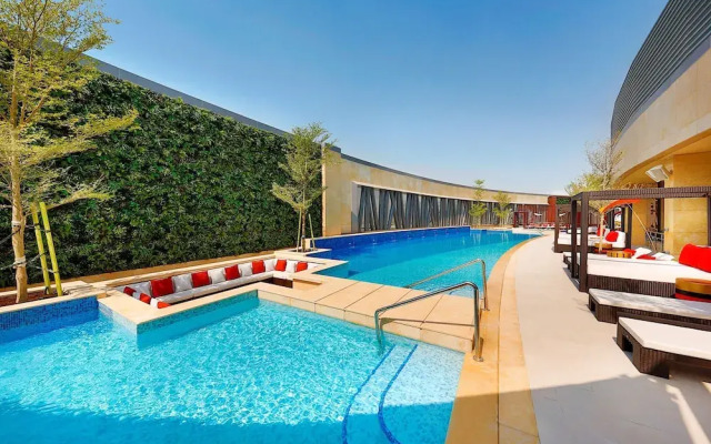 AlRayyan Hotel Doha Curio Col