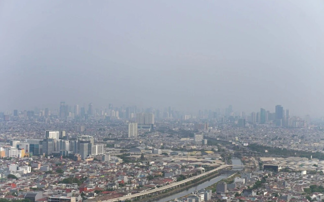 2Br Seaview Condominium Green Bay Pluit Apartment