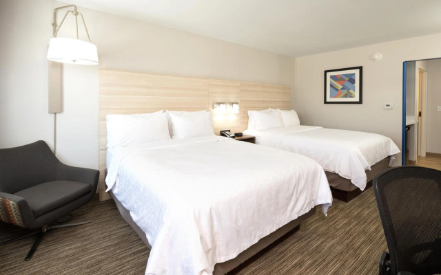 Holiday Inn Express & Suites Michigan City by IHG