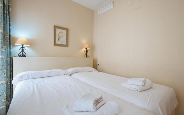 Conde de Torrejón 10- Apartments