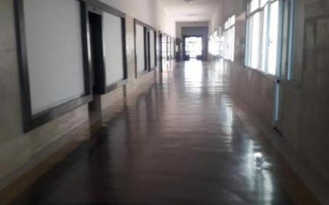 Flat 3 Bedrooms 1 Bathroom - Genoa