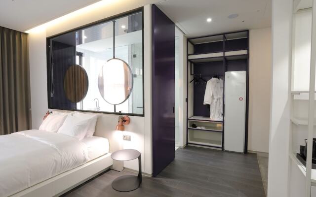 Orchid Hotel