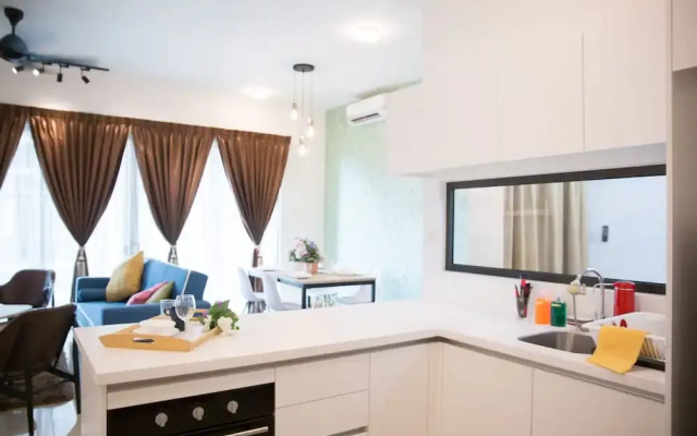 CitiZen Old Klang Road By Plush