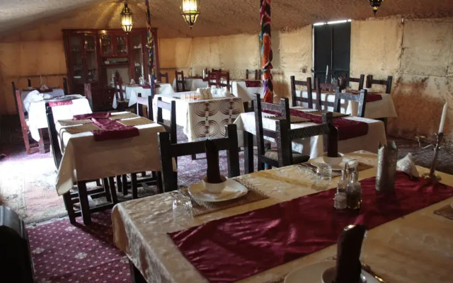 Family desert camp