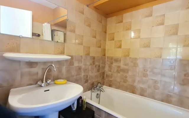 Comfortable First-floor Apartment