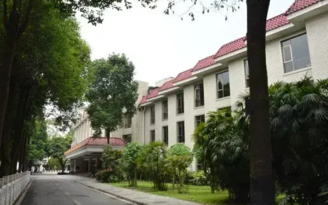 Jinniu Hotel