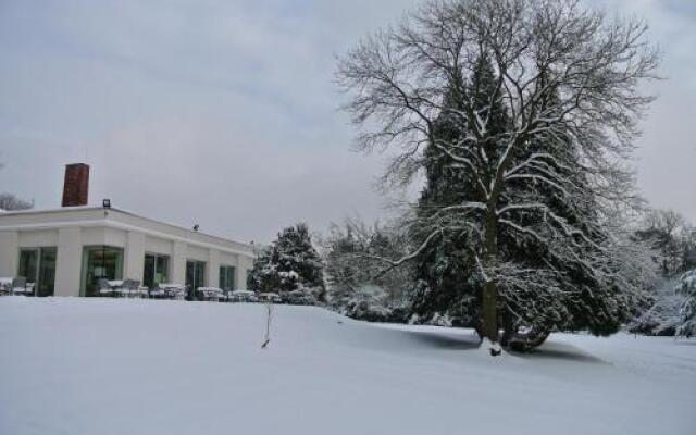 Woodbrooke Quaker Study Centre