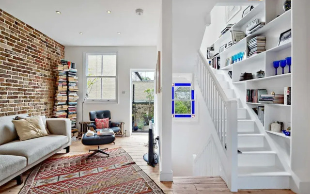 Bright and Stylish 2 Bed apt W/garden in Hoxton