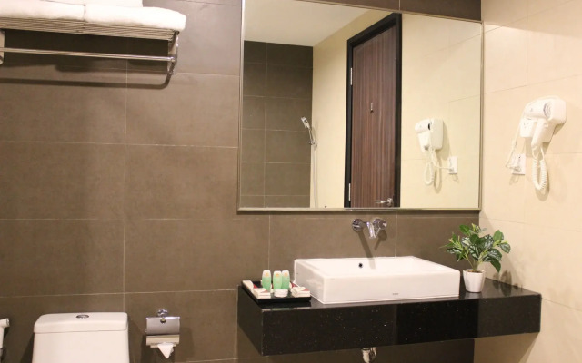 M One Hotel