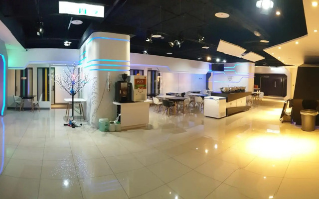 Galaxia Business Hotel