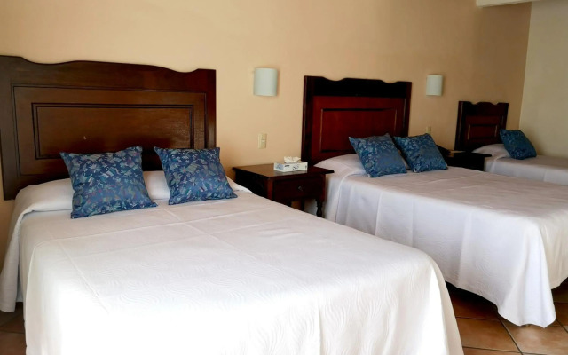 El Pescador Hotel