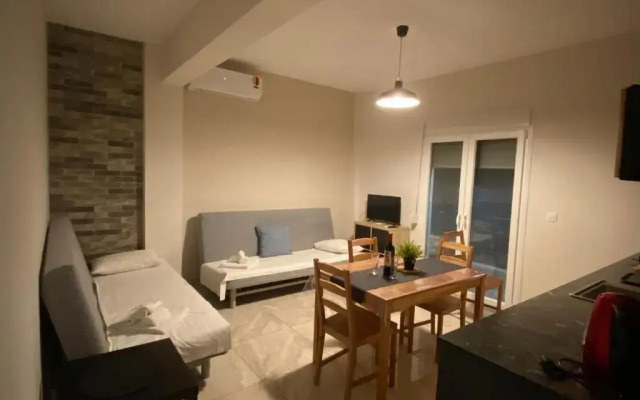 Davidana Deluxe Apartments