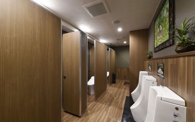 Capsule Hotel Anshin Oyado Premier Tokyo Shinbashi Shiodome