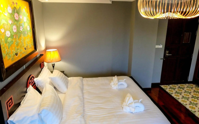Siri Heritage Bangkok Hotel