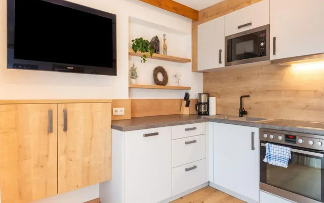 Spacious Apartment in Uderns With Balcony