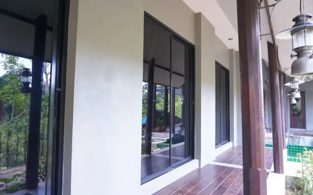 Krang Prong Resort and Took Kitchen