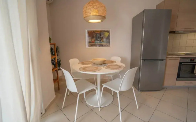 Elia Family Apartment