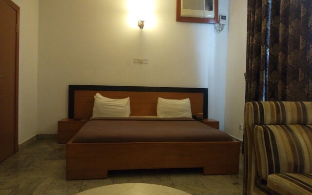 Karma Hotel
