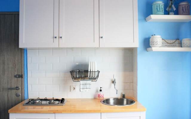 Modern 2BR Apartment at Newton Residence