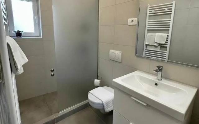 Apartments Matacin with Sea View