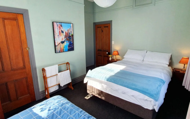 Luxury new 3 bedroom house in central city 5 star – Guest Rooms – Christchurch