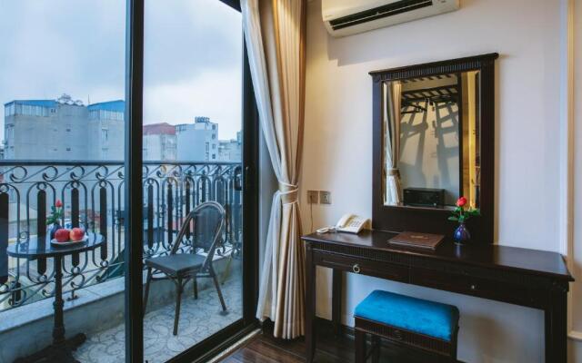 Golden Legend Boutique Hotel