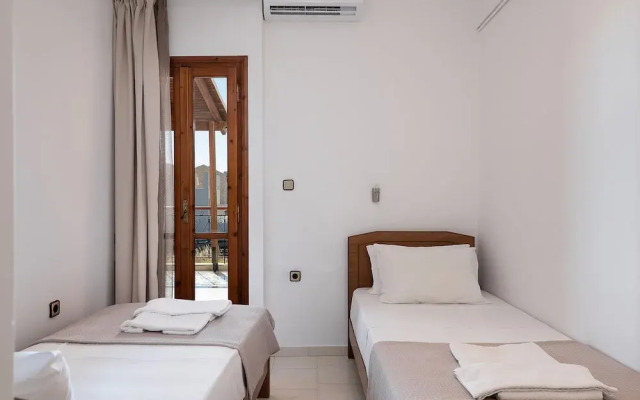 Artemis Apartments