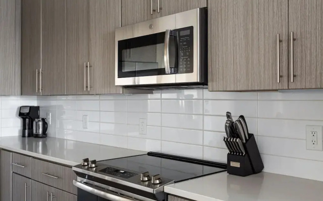 Kasa FreeMoreWest Charlotte