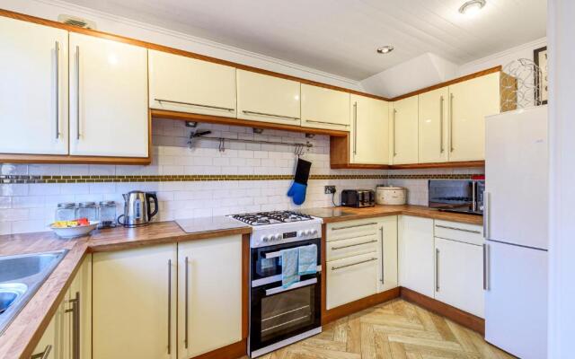 Bishy Road Hideaway near York Racecourse