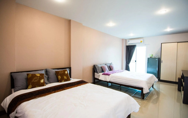At Ease Hotel Suvarnabhumi