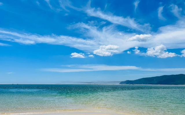 Tr ia Beach Pool Golf Villa