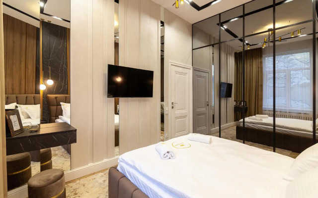 Royal Apartment on Fredra 4a