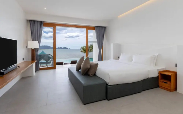 X-sea khanom Harbor Bay Resort