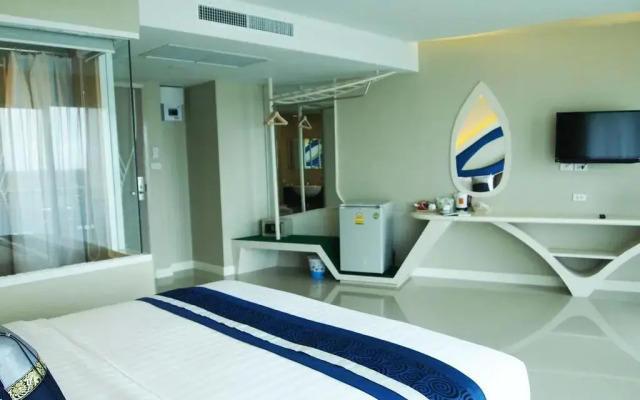 Sunrise Lagoon Hotel And Golf