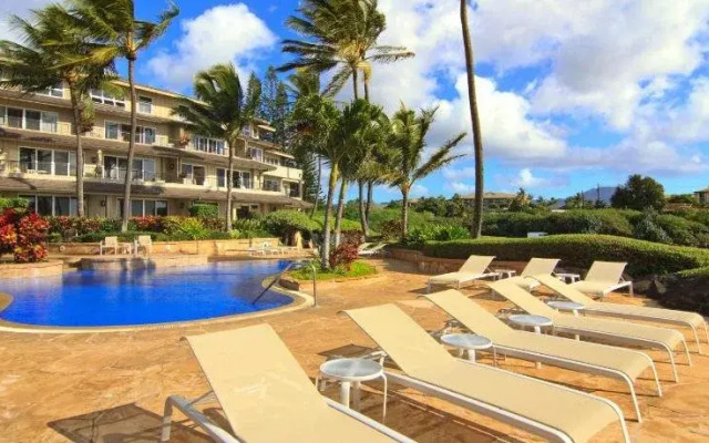 Whalers Cove Resort