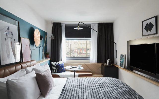 Отель Indigo Antwerp - City Centre, an IHG Hotel