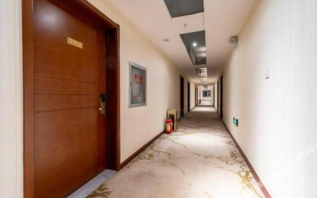 Zhongmao Hotel