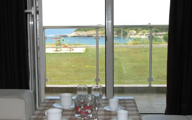 Two-Bedroom Apartment Donika