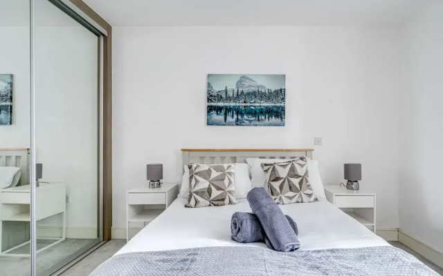 Cozy London Apartment With 2 Bedrooms