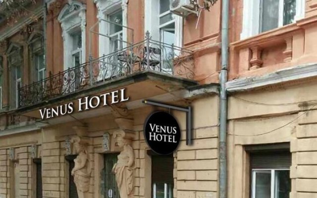 Отель Venus