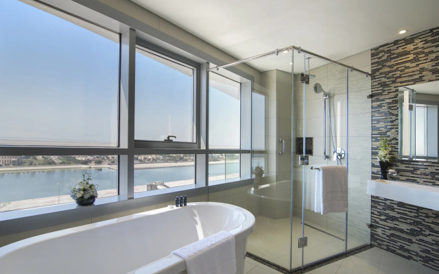 Pearl Rotana Hotel Capital Centre